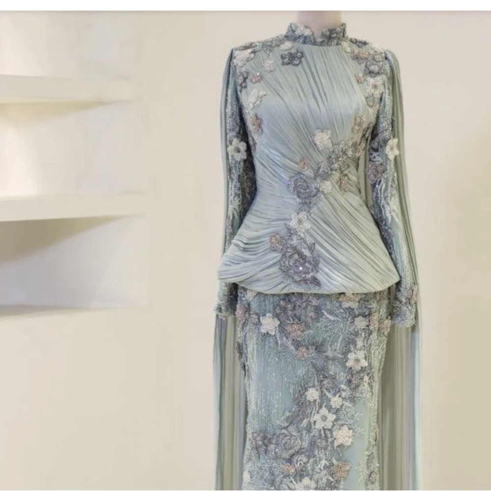 Elegant Embroidered Mint Green Evening Dress
